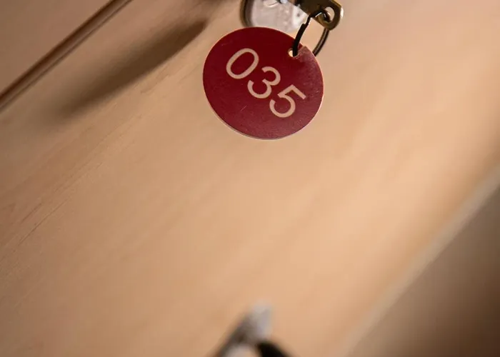 Kenza Vandrarhem Alicante